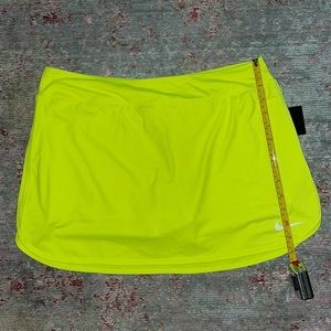 NWT Women’s Nike Tennis Skort - Size Large / Long 🎾